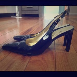 St. John - Made in Italy Slingback Kitten Heels